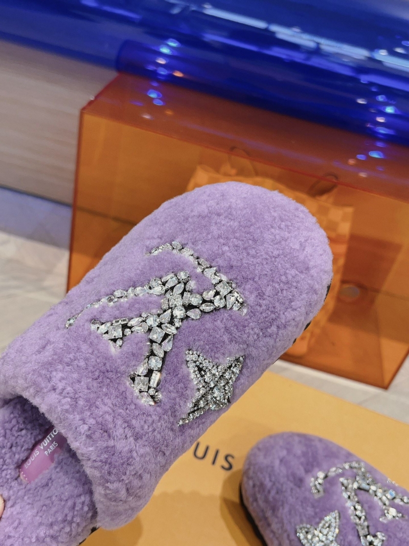 Louis Vuitton Slippers